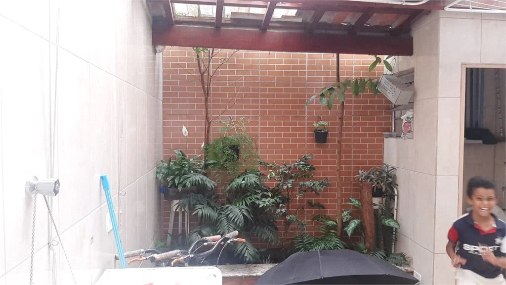 Casa à venda com 3 quartos no condomínio Residencial Nova Conquista, São Paulo - SP