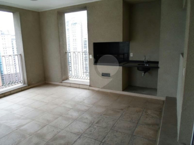 Apartamento à venda com 4 suítes em Panamby, São Paulo, SP