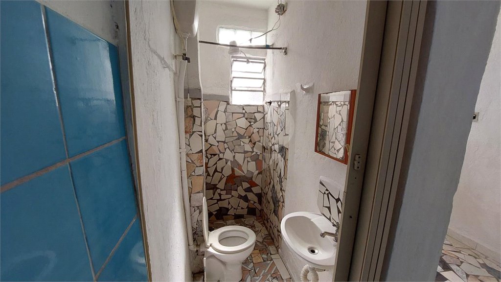 Casa à venda com 14 quartos em Vila Nivi, São Paulo, SP