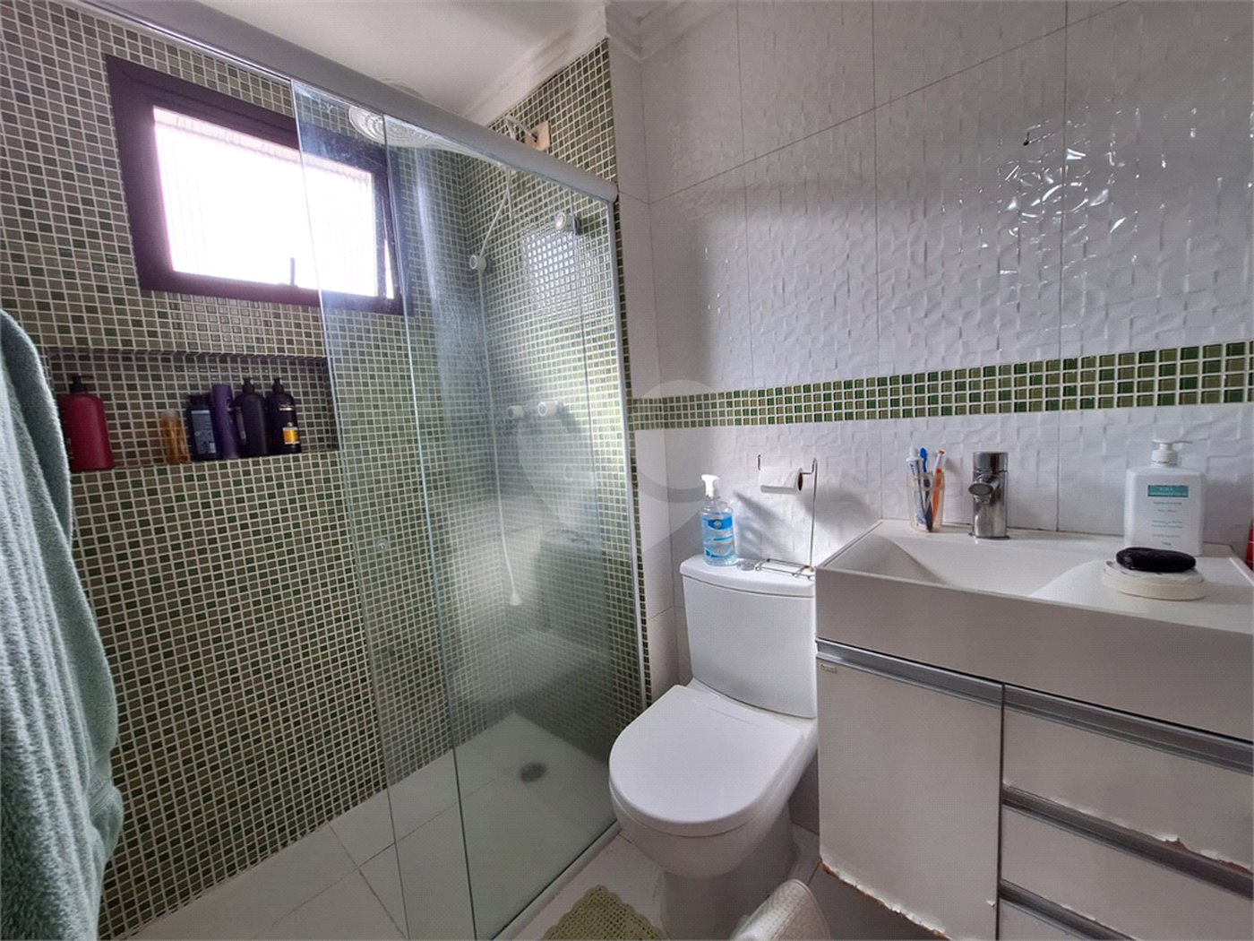 Apartamento à venda com 3 quartos, sendo 2 suítes, em Santana, São Paulo, SP