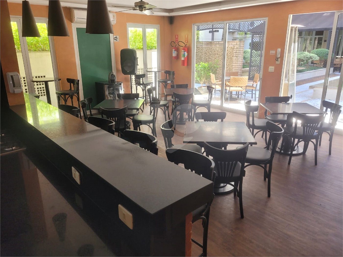 Apartamento à venda com 3 quartos, sendo 2 suítes, em Vila Uberabinha, São Paulo, SP