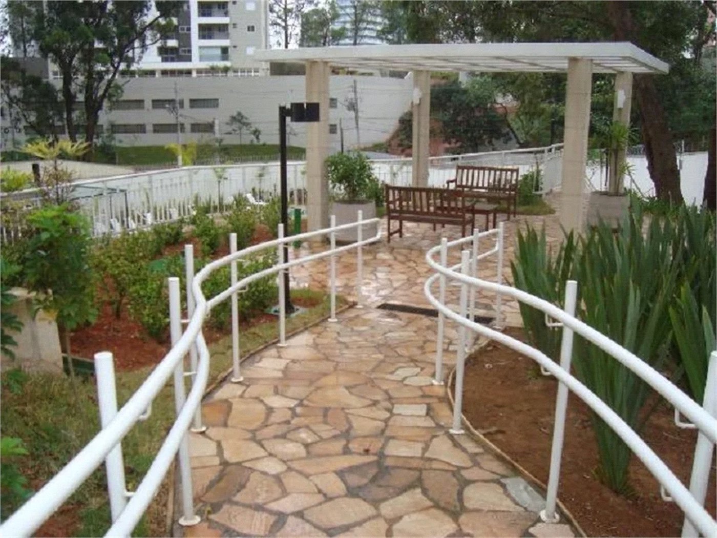 Apartamento para alugar com 2 quartos em Parque Reboucas, São Paulo, SP