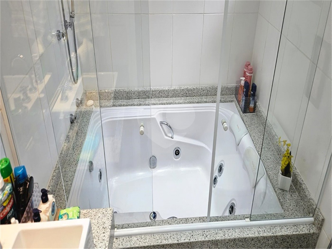 Cobertura à venda com 5 quartos, sendo 2 suítes, em Santana, São Paulo, SP