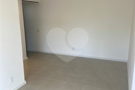 Apartamento à venda com 2 quartos em Taquara, Rio de Janeiro, RJ