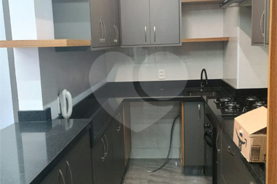 Apartamento à venda com 2 quartos em Vila Guilherme, São Paulo, SP