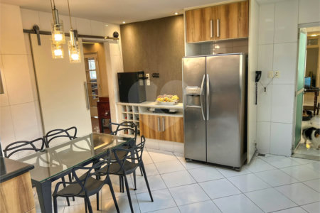 Apartamento à venda com 4 quartos, sendo 2 suítes,  em Flamengo, Rio de Janeiro, RJ