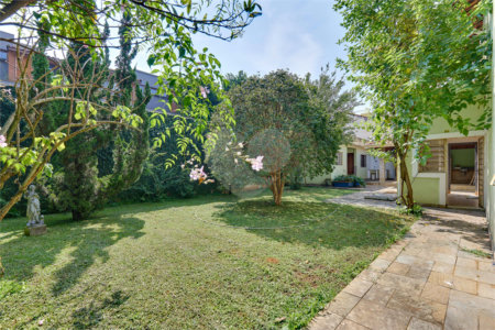 Casa à venda ou para alugar com 4 suítes em Alto da Boa Vista, São Paulo, SP
