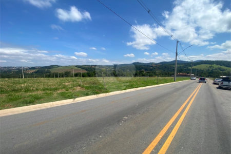 Terreno à venda no condomínio Elementum, Atibaia - SP