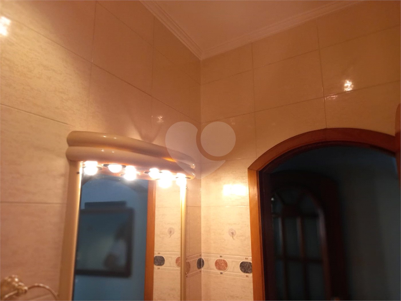 Sobrado à venda com 3 quartos, sendo 1 suíte,  em Santa Teresinha, São Paulo, SP