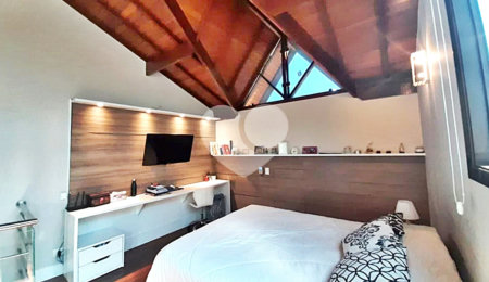 Casa à venda com 5 quartos, sendo 2 suítes,  no condomínio Florada da Serra, São Paulo - SP