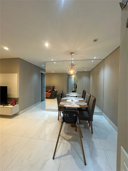 Apartamento à venda com 3 quartos, sendo 1 suíte,  em Jardim Vazani, São Paulo, SP