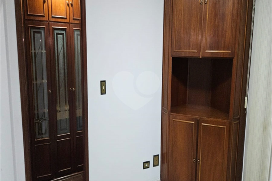 Apartamento à venda com 3 quartos, sendo 1 suíte, em Anália Franco, São Paulo, SP