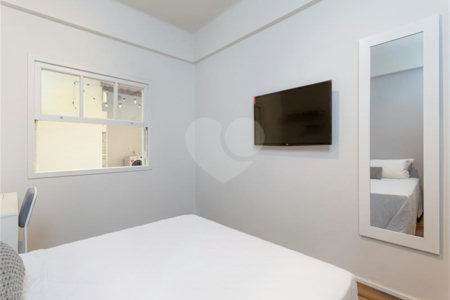 Apartamento à venda com 4 quartos, sendo 1 suíte, em Pinheiros, São Paulo, SP