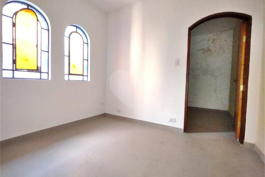 Sobrado à venda ou para alugar com 5 quartos, sendo 3 suítes, em Jardim França, São Paulo, SP
