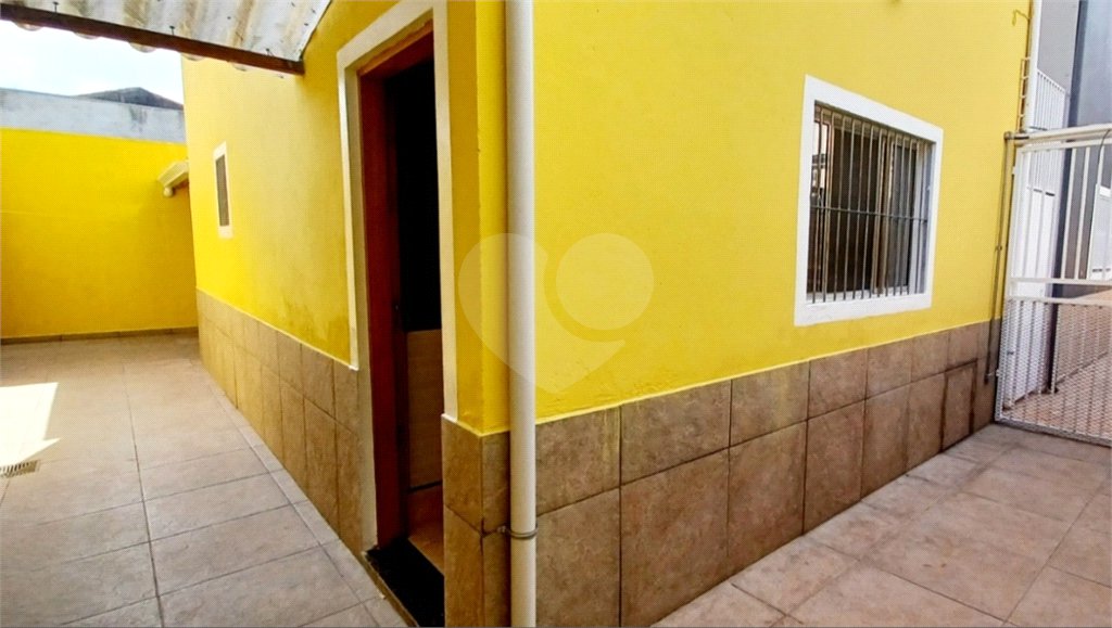 Casa à venda com 2 quartos, sendo 1 suíte, no condomínio Residencial Mirage, Mogi das Cruzes - SP