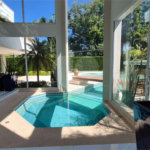 Casa à venda com 5 suítes no condomínio Lago Azul 1, Araçoiaba da Serra - SP