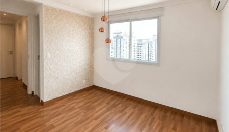 Apartamento à venda com 3 suítes em Moema, São Paulo, SP