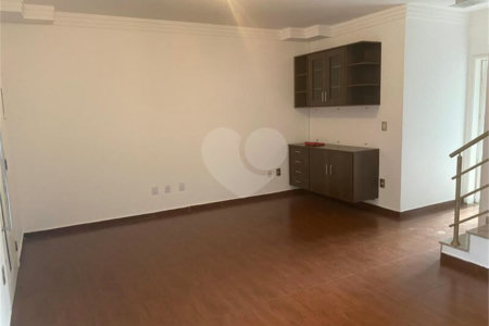 Casa à venda com 3 quartos, sendo 1 suíte, no condomínio Portal das Acacias, Indaiatuba - SP