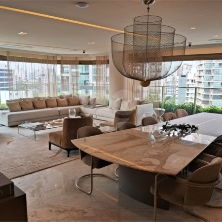 Apartamento à venda com 3 suítes em Moema, São Paulo, SP
