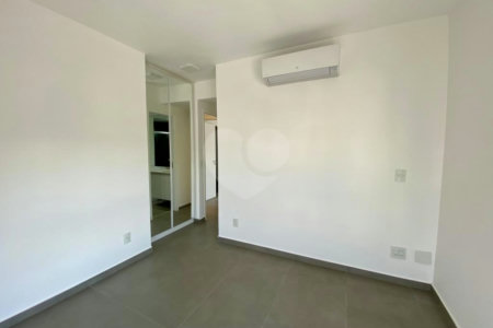 Apartamento para alugar com 3 quartos, sendo 2 suítes,  em Vila Olímpia, São Paulo, SP