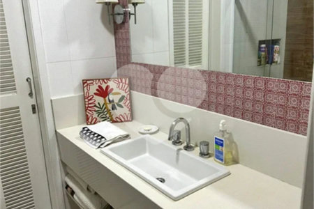 Casa à venda com 5 quartos, sendo 4 suítes, em Tijuca, Rio de Janeiro, RJ