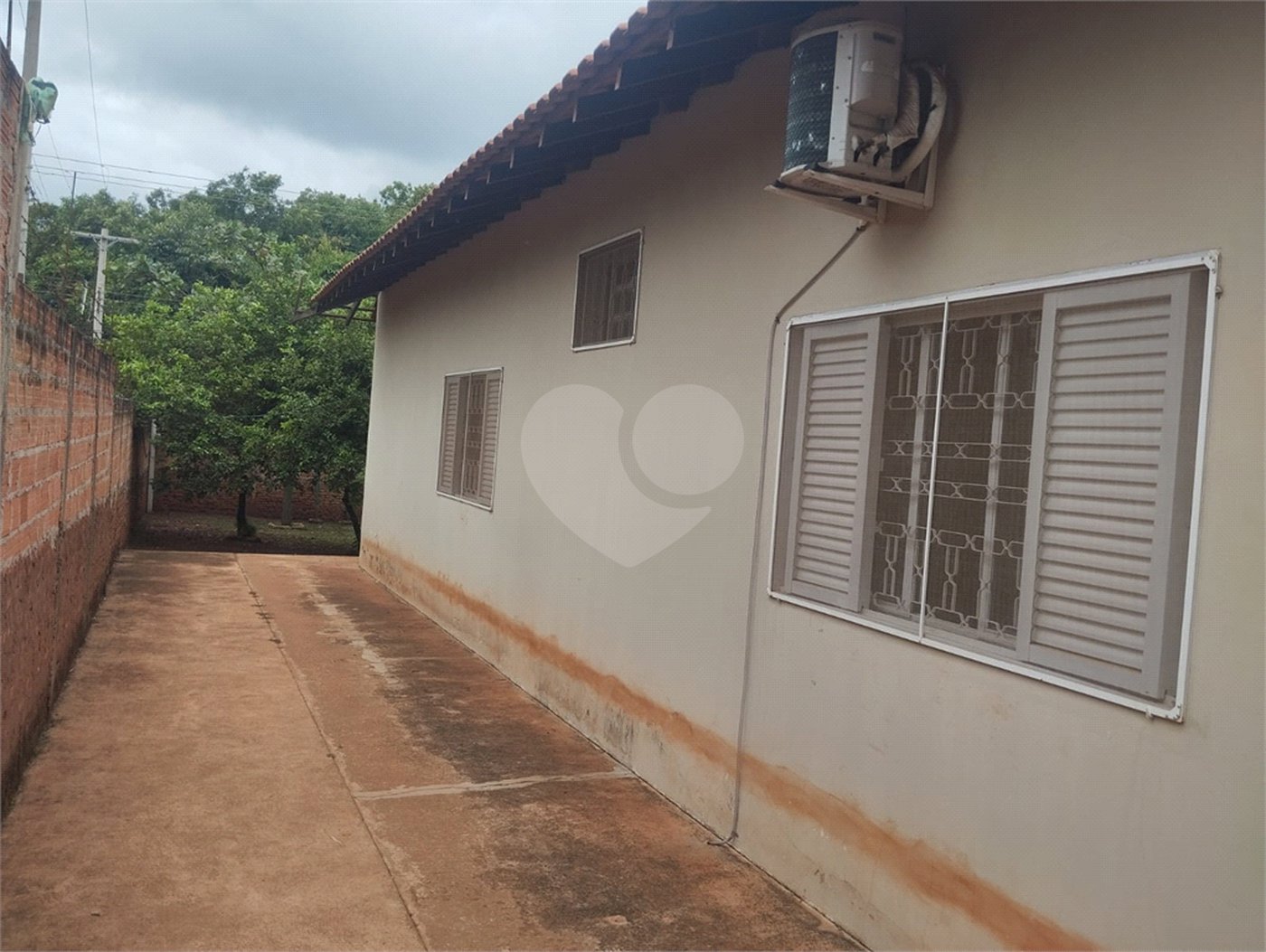 Chácara à venda com 3 quartos, sendo 1 suíte, em Chácara Flora Araraquara, Araraquara, SP