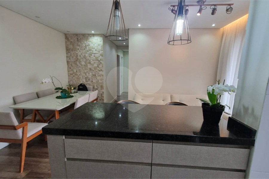 Apartamento à venda com 3 quartos, sendo 1 suíte,  em Chácara São João, São Paulo, SP