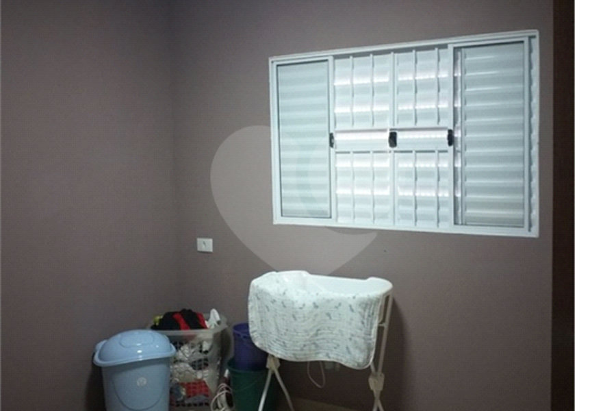 Casa à venda com 3 quartos, sendo 1 suíte, no condomínio Mirante da Mantiqueira, Mairiporã - SP