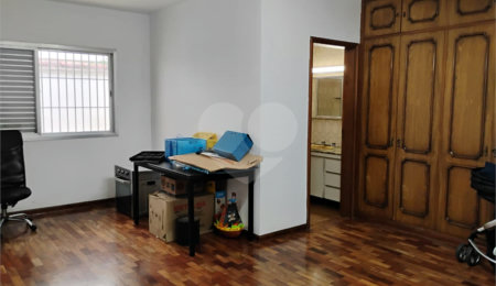 Casa à venda com 3 quartos, sendo 1 suíte,  em Vila Mascote, São Paulo, SP