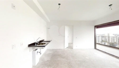 Apartamento à venda com 2 suítes em Pinheiros, São Paulo, SP
