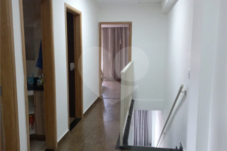Sobrado à venda com 3 quartos, sendo 1 suíte,  em Vila Mazzei, São Paulo, SP