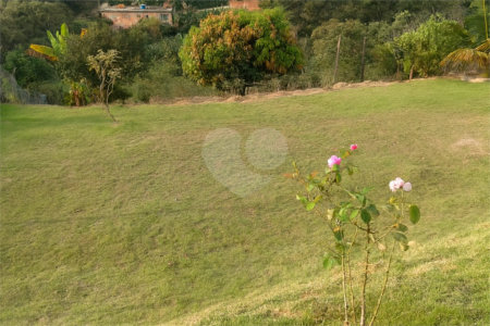 Chácara à venda com 3 quartos, sendo 1 suíte,  em Colinas Verdes, Mairinque, SP
