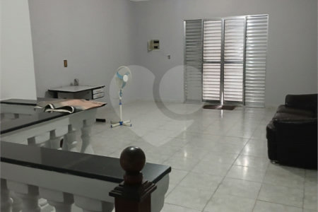 Casa à venda com 2 quartos, sendo 1 suíte, em Vila Amorim, Suzano, SP