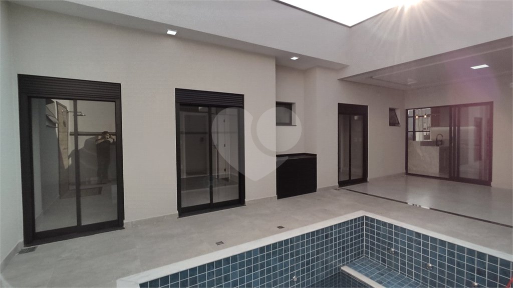 Casa à venda com 3 suítes no condomínio Residencial Viena, Indaiatuba - SP