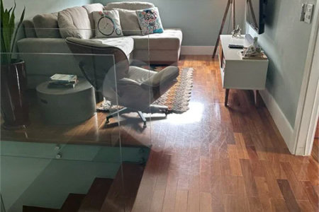 Casa à venda com 3 quartos, sendo 2 suítes, no condomínio Paulistano 2ª Fase, São Paulo - SP