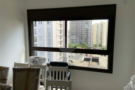 Apartamento à venda com 3 suítes em Bela Aliança, São Paulo, SP