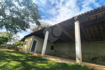 Sítio à venda com 3 quartos em Campo de Boituva, Boituva, SP