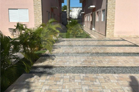 Apartamento à venda com 2 quartos em Indaiá, Bertioga, SP