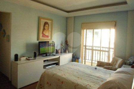 Apartamento à venda com 4 quartos, sendo 2 suítes, em Santana, São Paulo, SP