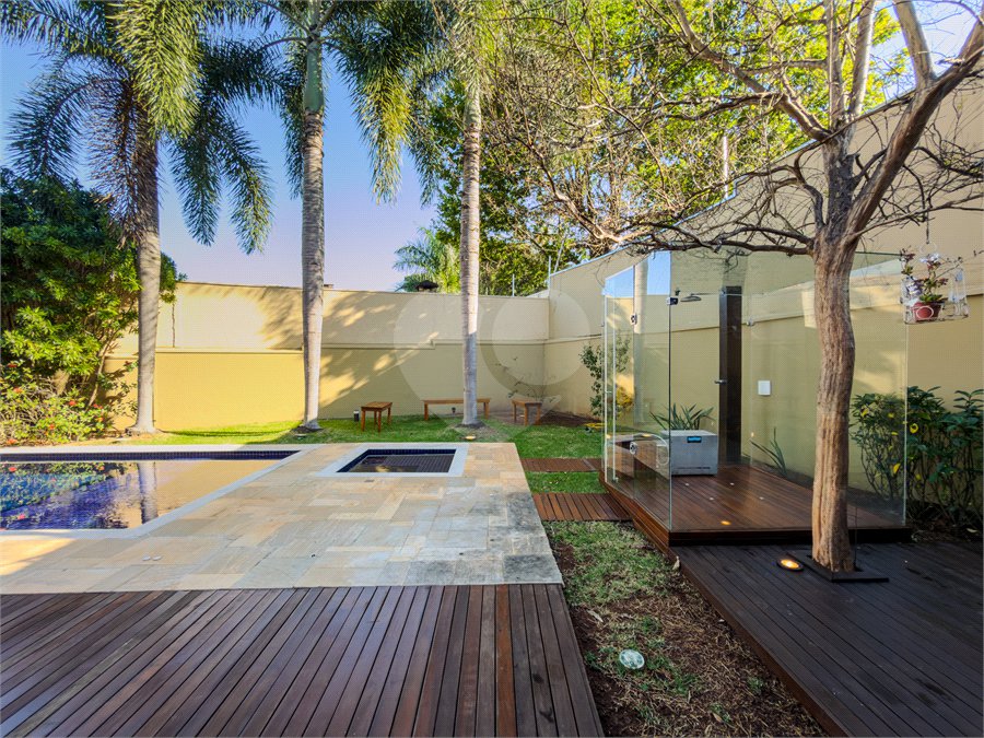Casa à venda com 4 suítes no condomínio Villa Borghese, Indaiatuba - SP