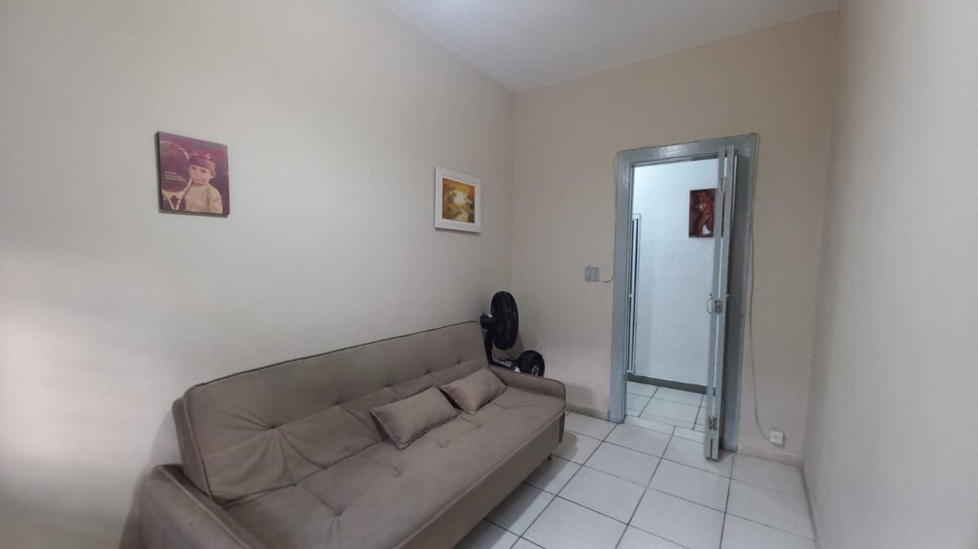 Casa com 2 dormitórios à venda, 100 m² por R$ 700.000,00 - Vila Guilhermina - Praia Grande/SP
