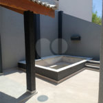 Casa à venda com 3 quartos, sendo 1 suíte, no condomínio Residencial Jardins da Catalunha, Atibaia - SP