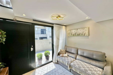 Casa à venda com 2 suítes no condomínio Gran Loft, Cotia - SP