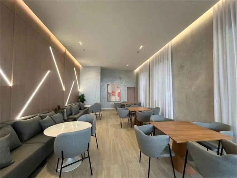 Apartamento à venda com 3 suítes em Vila Romana, São Paulo, SP