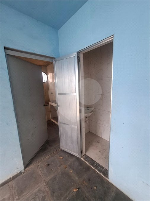 Casa à venda com 8 quartos em Campo Grande, Rio de Janeiro, RJ