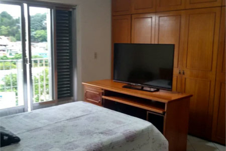 Casa à venda com 5 quartos, sendo 1 suíte, em Vila Fazzeoni, São Paulo, SP