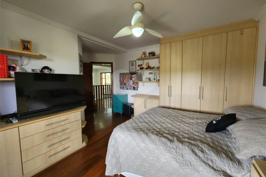 Casa à venda com 5 suítes no condomínio Suíça da Cantareira, Mairiporã - SP