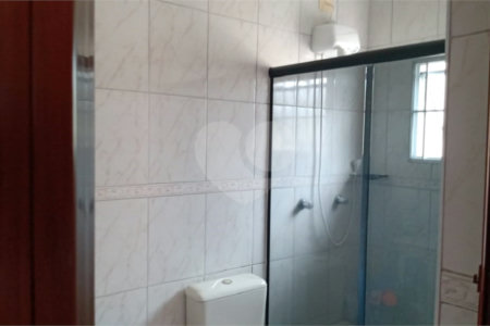 Casa à venda com 4 quartos, sendo 2 suítes,  em Jardim Terezópolis, Guarulhos, SP