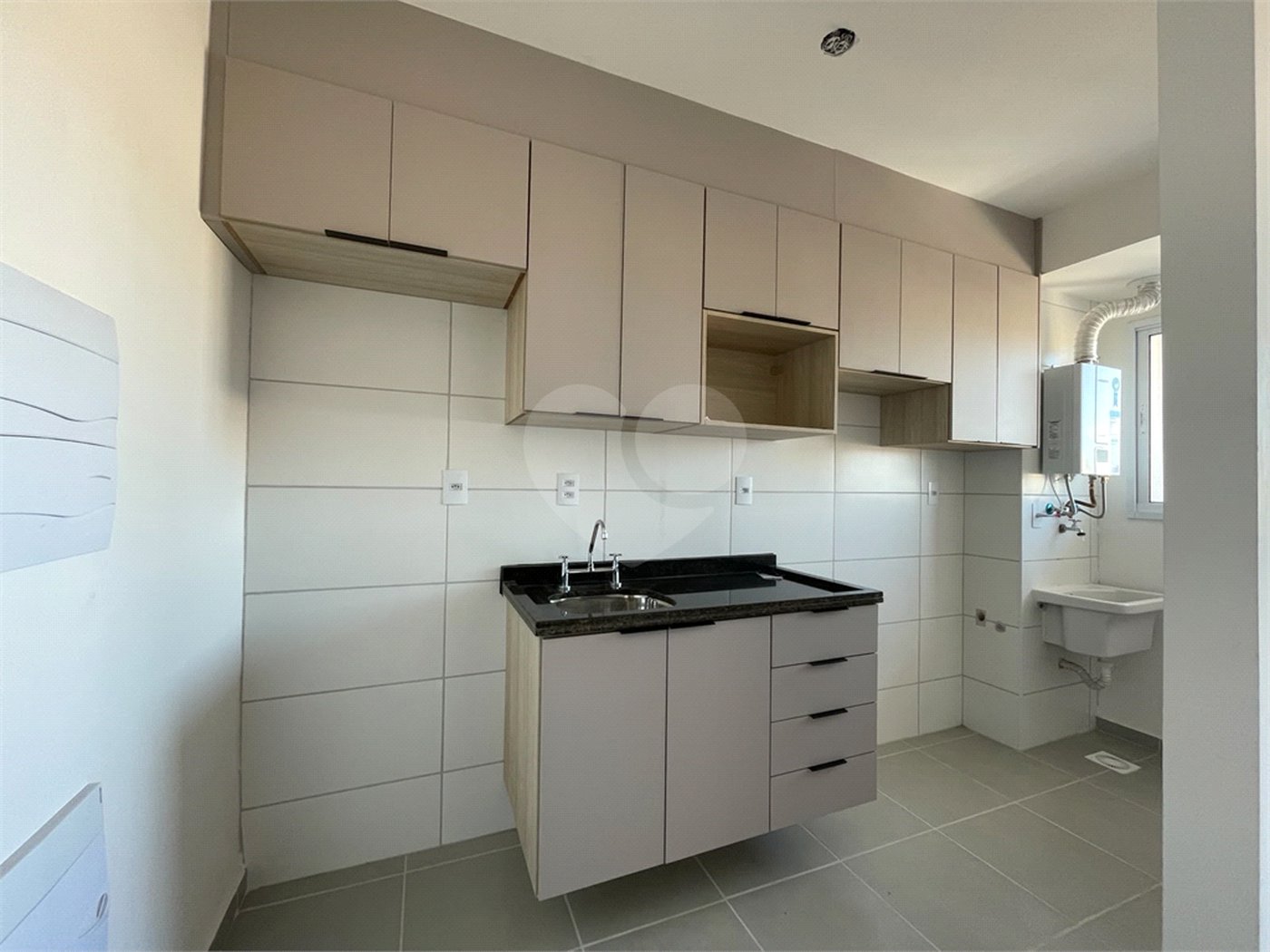 Apartamento à venda com 2 quartos, sendo 1 suíte, em Vila Hortência, Sorocaba, SP