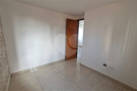Apartamento à venda com 2 quartos em Chora Menino, São Paulo, SP